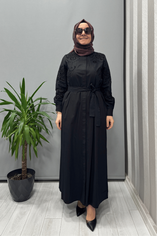 Ghisa Nakış Detaylı Elbise Siyah 25YGSELB4681