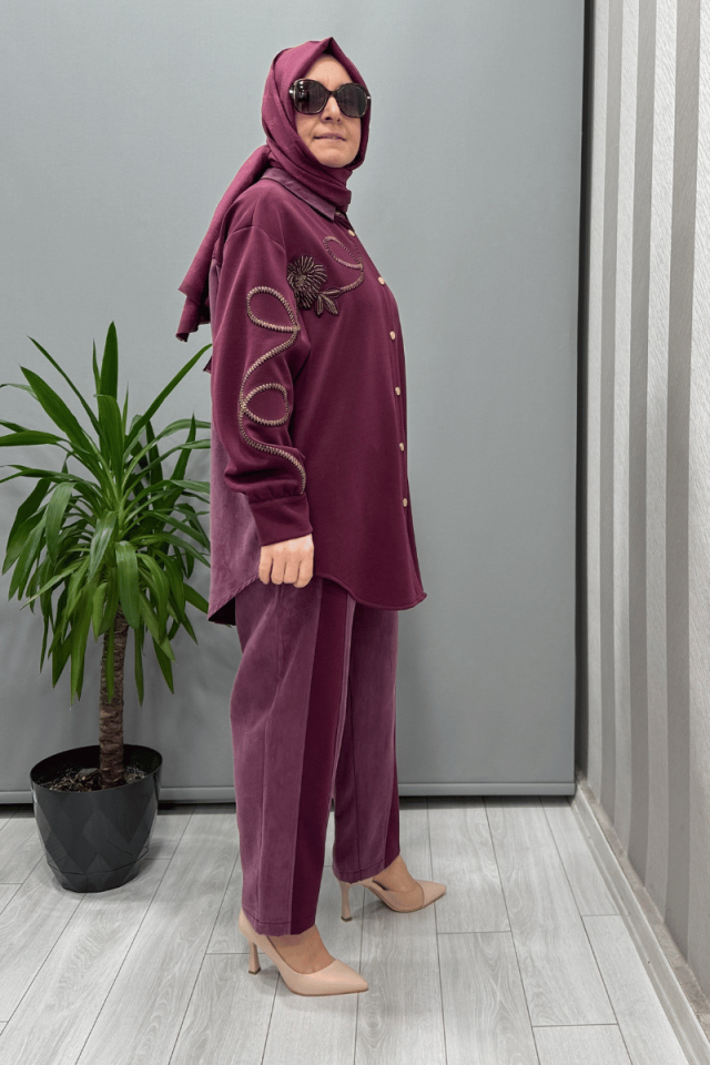 Ghisa İşleme Detaylı Modal Takım Mürdüm 25YGSTKM4940