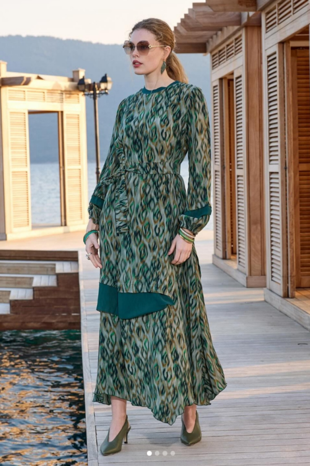 MissWhence Chiffon Detailed Patterned Silk Dress Green 35837