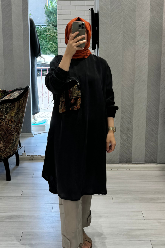 MissWhence Cep Detaylı İpek Tunik Siyah  35005