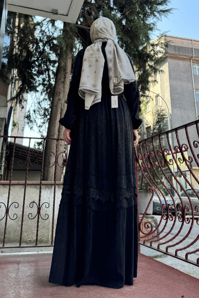 MissWhence Güpürlü İpek Pardesü Siyah 36528