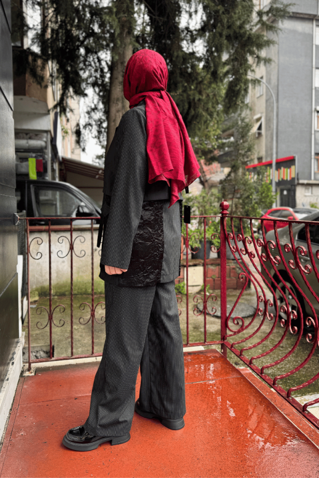 Ghisa Takım Siyah 25YGSTKM3074
