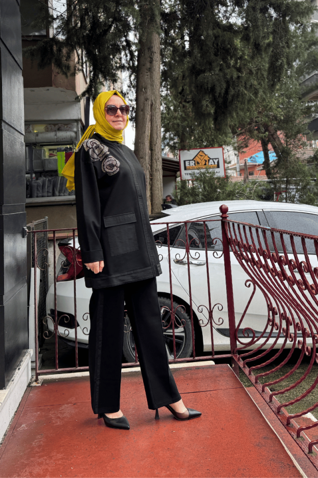 Ghisa Takım Siyah 25YFETKM3010