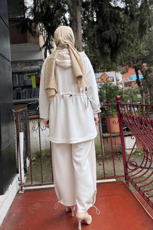 Ghisa Takım Ekru 25YGSTKM4789
