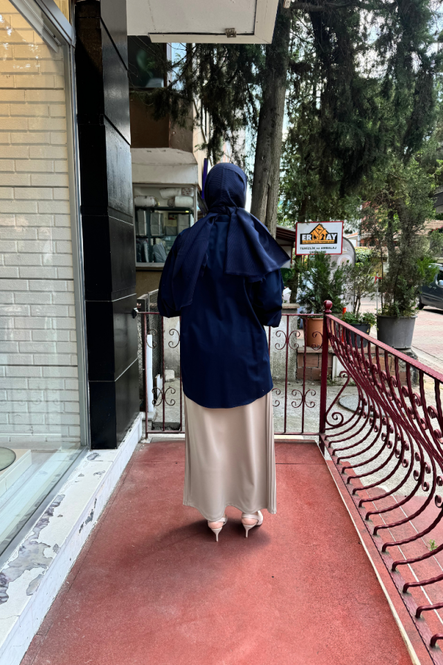 Ghisa İşleme Detaylı Tunik Lacivert 4YGSTNK4525