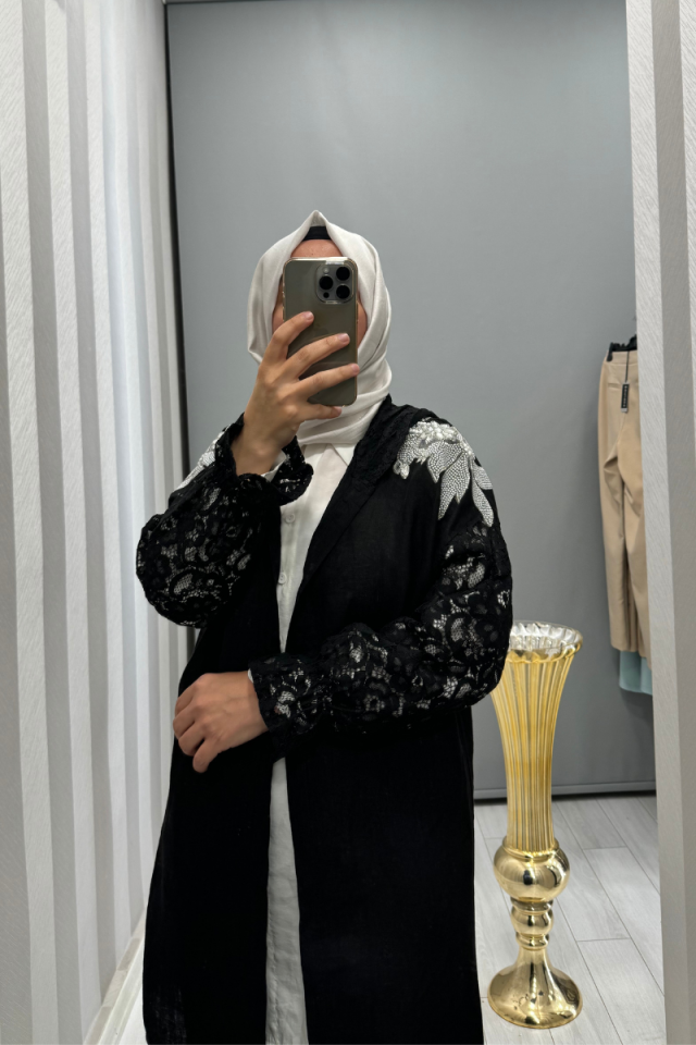 Dressing Room İthal Dantel ve Taş Detaylı Kapüşonlu Ceket Siyah Y71882