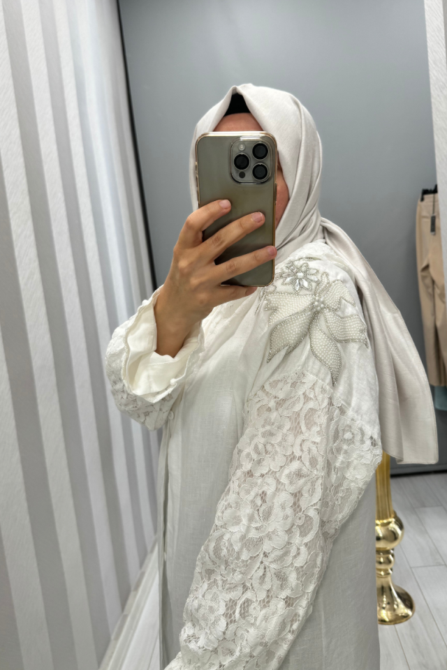 Dresssing Room Dantel ve Taş Detaylı Kapüşonlu Ceket Beyaz Y71882