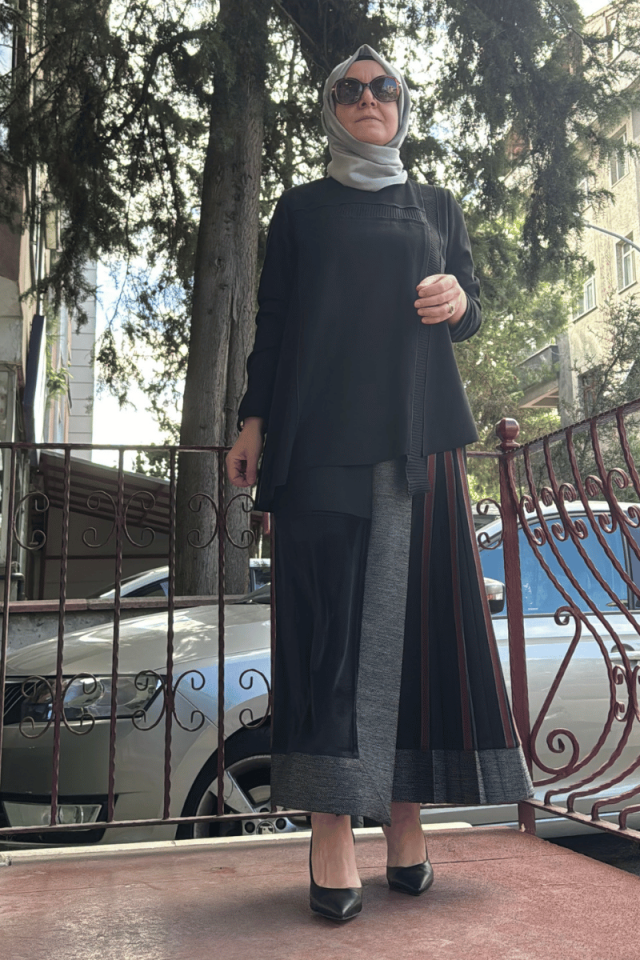 MissWhence Şerit Detaylı Süet Etek Siyah 36903