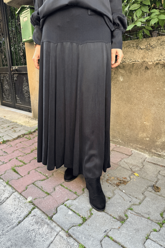 Miss Dalida Cupro Kloş Etek Siyah T25K-2005