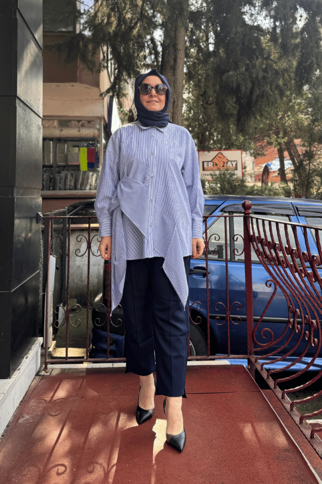 Ghisa Gömlek Yaka Çizgili Tunik Koyu Mavi 25YGSTNK4627