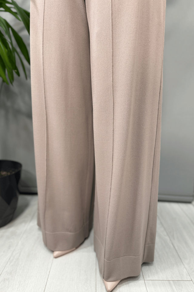Miss Dalida Önü Dikiş Detaylı Bol Paça Triko Pantolon Mink T25Y-7009