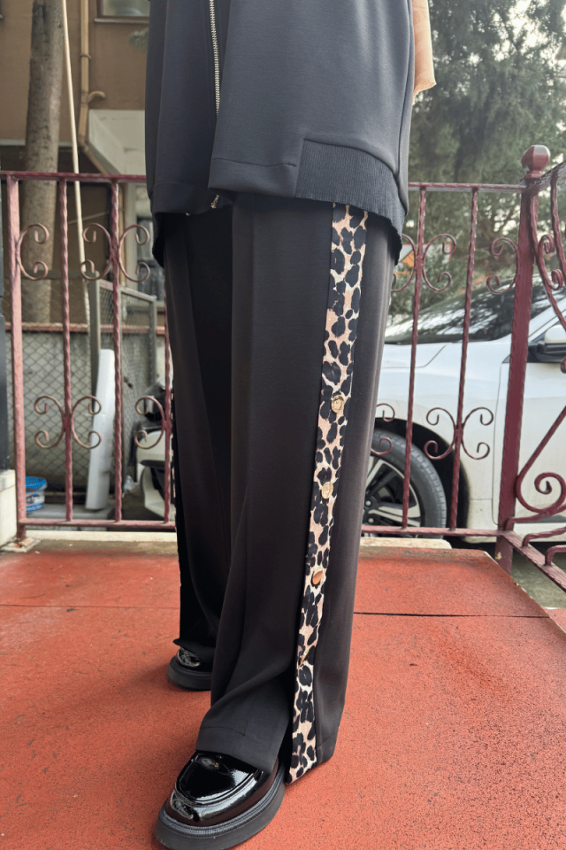 Ghisa Leopar Detaylı Takım Siyah 25YGSTKM4860